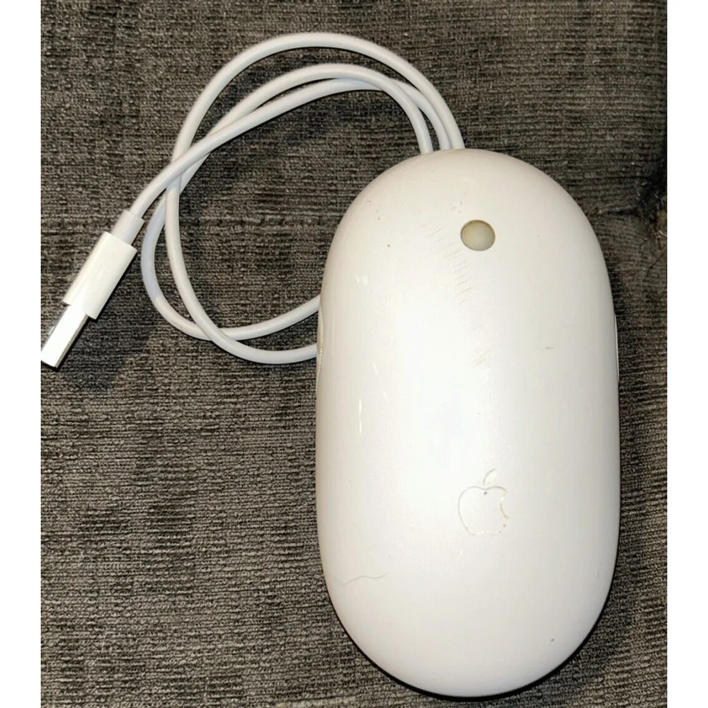 Apple USB Wired Optical Mouse (A1152)